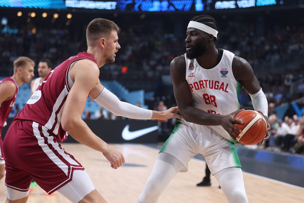 波津谈昔日队友科塔:他每年都进步&值得绿军首发 马祖拉对他很严